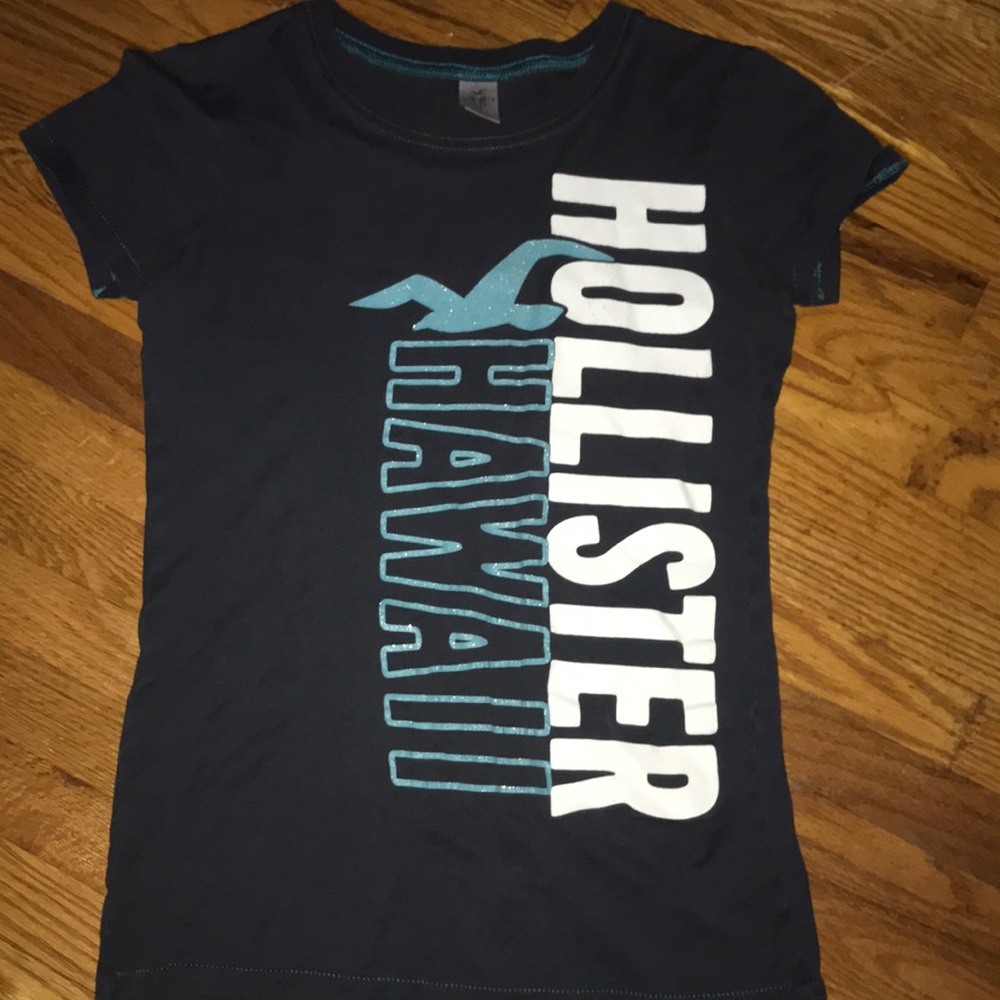 Hollister T-Shirt